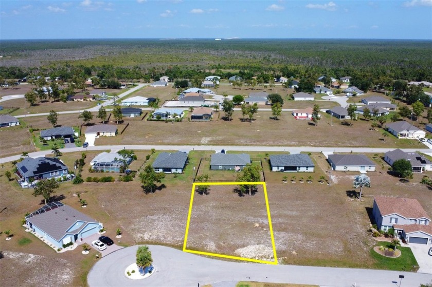 BACK ON THE MARKET. Situated on a cul-de-sac, this 0.24-acre - Beach Lot for sale in Punta Gorda, Florida on Beachhouse.com