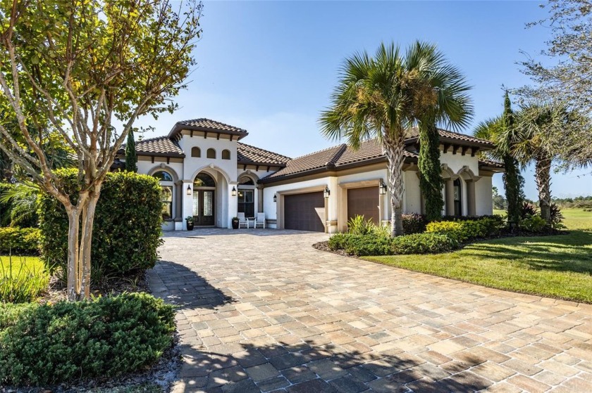 WELCOME TO THIS AMAZING CONSERVATORY HOME, BETTER THAN NEW - Beach Home for sale in Palm Coast, Florida on Beachhouse.com