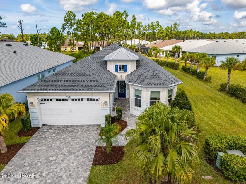 Stunning HAMMOCK  HEATED POOL HOME w/ free standing hot tub in - Beach Home for sale in Daytona Beach, Florida on Beachhouse.com