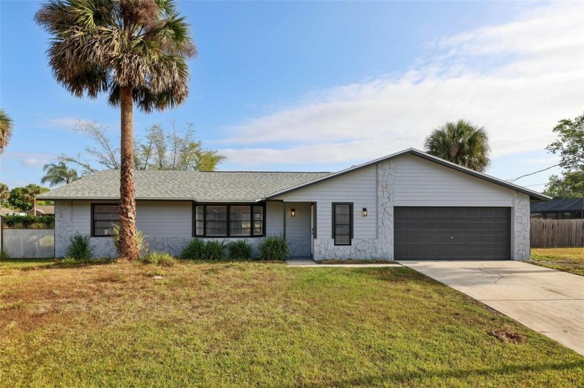 One or more photo(s) has been virtually staged. Welcome to this - Beach Home for sale in Cocoa, Florida on Beachhouse.com