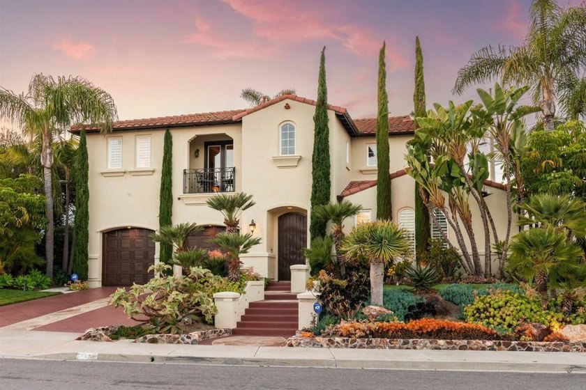 A refined offering of style, luxury, and privacy within the - Beach Home for sale in Carlsbad, California on Beachhouse.com