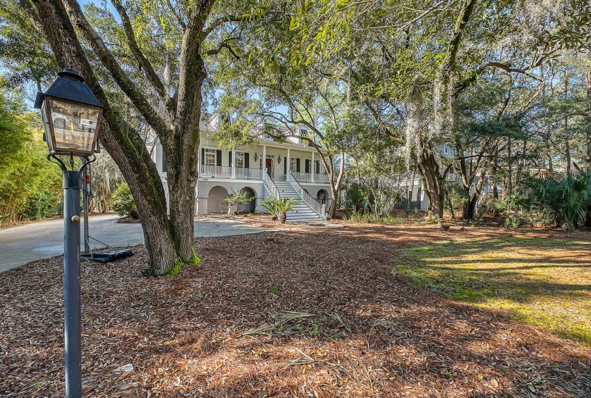 Welcome home to your gorgeous 1.25 acre property with a great - Beach Home for sale in Johns Island, South Carolina on Beachhouse.com