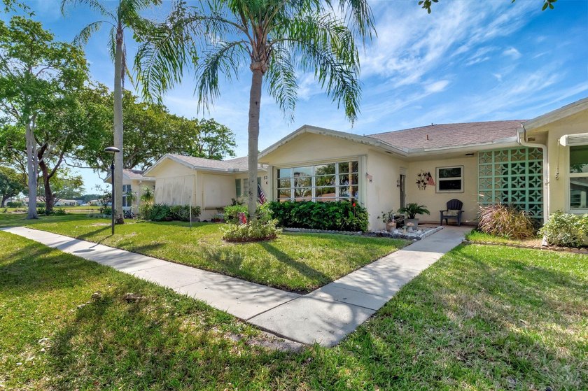 Enjoy panoramic lakefront views from this beautifully renovated - Beach Condo for sale in Delray Beach, Florida on Beachhouse.com