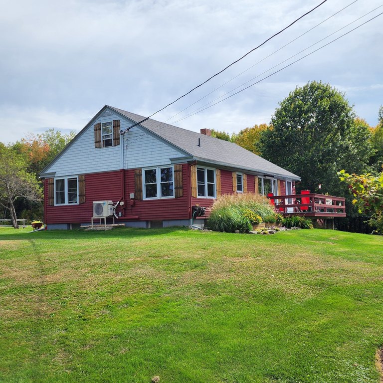 Gardener's Dream 583 Mount Ephraim Road, a picturesque 3-bedroom - Beach Home for sale in Searsport, Maine on Beachhouse.com