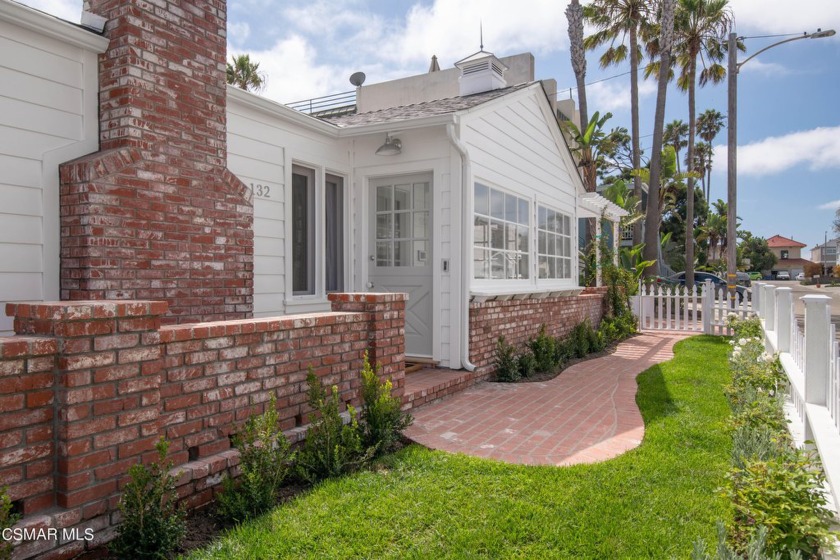 Welcome to the Darling of Silver Strand -- a real life Barbie - Beach Home for sale in Oxnard, California on Beachhouse.com