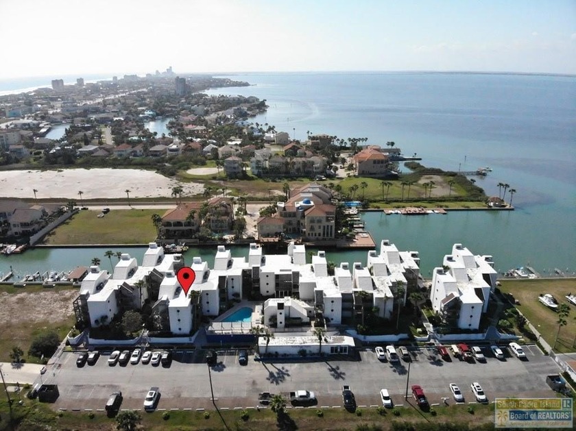 Unique Bay side condo, Chanel views, offering 2 bedrooms and 3 - Beach Condo for sale in South Padre Island, Texas on Beachhouse.com