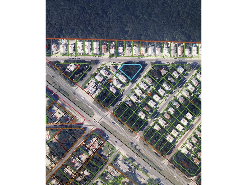 DESIRABLE BAY HAVEN offering a large corner lot.  One of the - Beach Lot for sale in Key Largo, Florida on Beachhouse.com