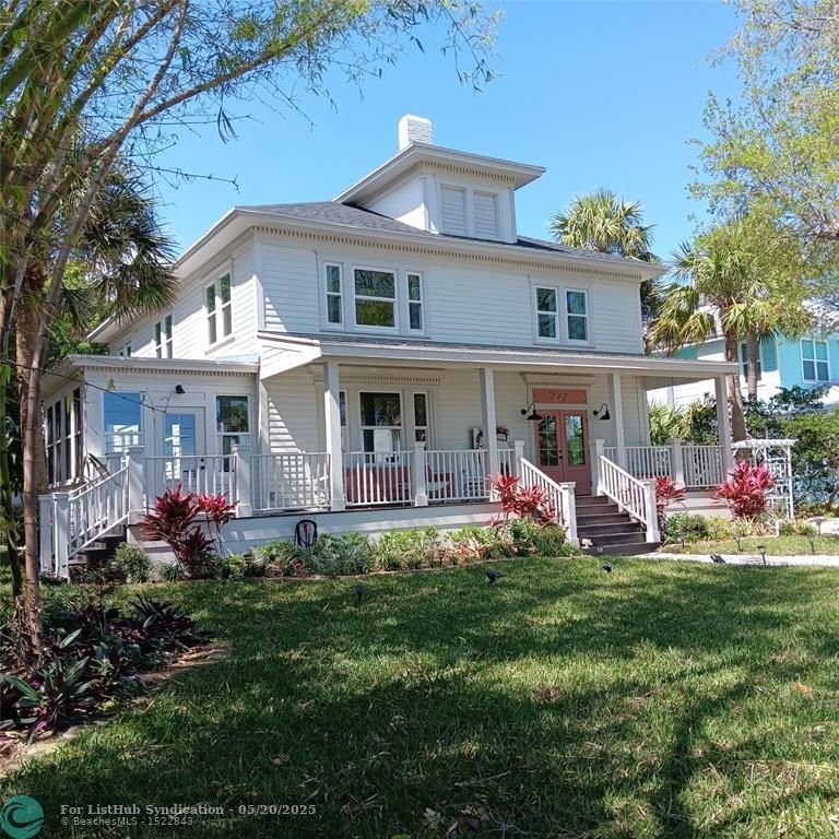 *BOGO* SPECTACULAR RIVER VIEWS FROM THIS DIRECT RIVER HOME! - Beach Home for sale in Fort Pierce, Florida on Beachhouse.com
