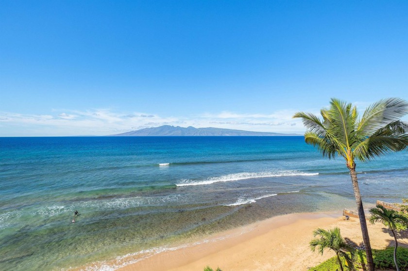 Experience the height of sophistication in oceanfront living as - Beach Condo for sale in Lahaina, Hawaii on Beachhouse.com