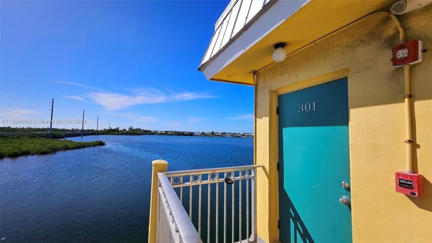 Nestled in a prime location just 10 miles from Key West, this - Beach Condo for sale in Key West, Florida on Beachhouse.com
