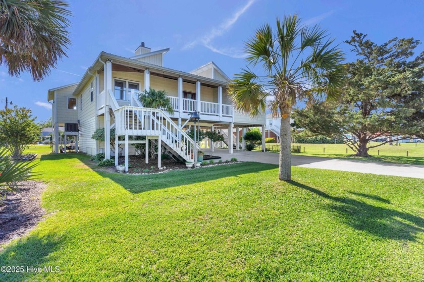 Lot includes a section of land across the street. Deep water - Beach Home for sale in Cedar Point, North Carolina on Beachhouse.com