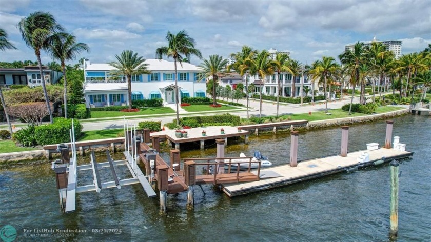 Newly built custom intracoastal Estate offers a daily boat - Beach Home for sale in Fort Lauderdale, Florida on Beachhouse.com