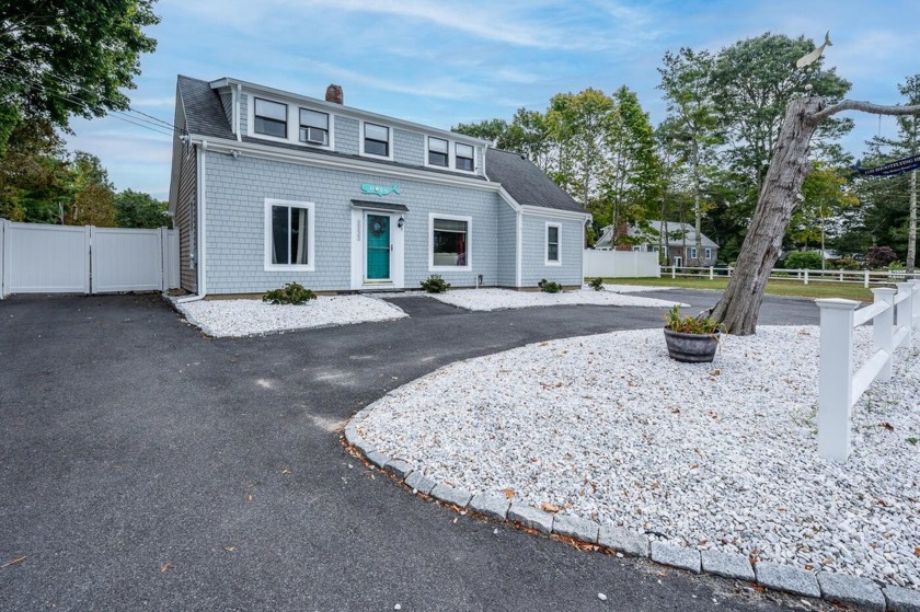 Welcome to this delightful Cape-style home, offering a cozy and - Beach Home for sale in Centerville, Massachusetts on Beachhouse.com