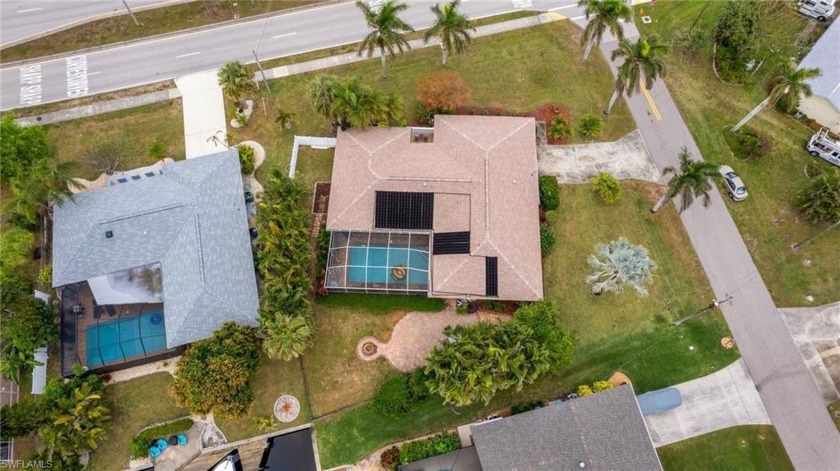 Welcome to this charming turnkey single-family home nestled in - Beach Home for sale in Cape Coral, Florida on Beachhouse.com