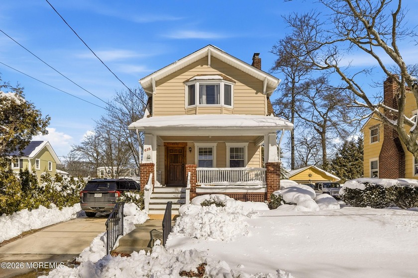 LOCATION, LOCATION, LOCATION! Adorable Allenhurst Beach house - Beach Home for sale in West Allenhurst, New Jersey on Beachhouse.com