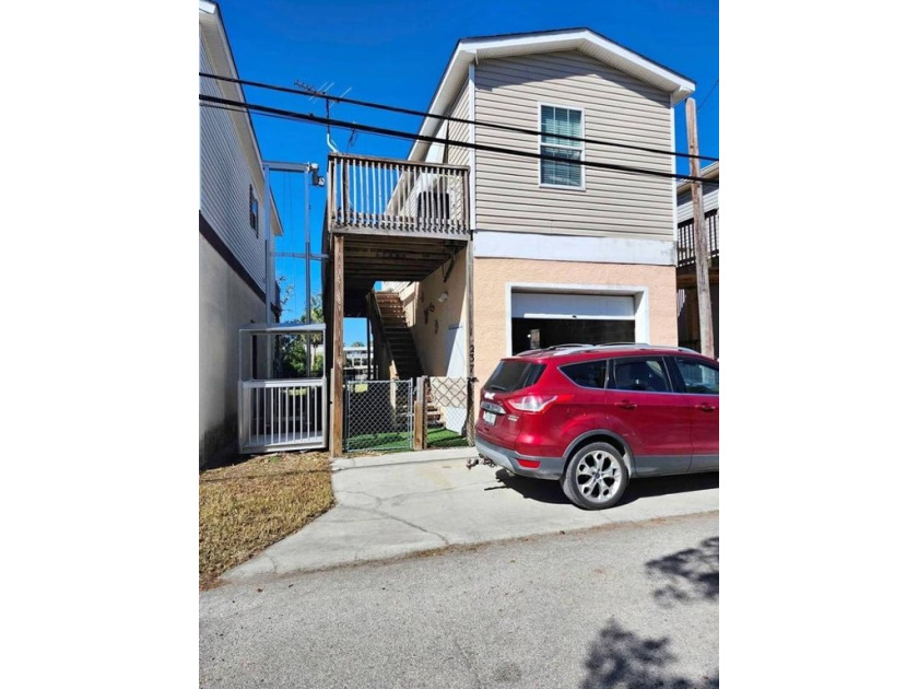 Watch the manatees from your living room!  Beautiful furnished - Beach Home for sale in Hudson, Florida on Beachhouse.com