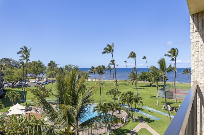 Are you looking for an immaculate beachfront vacation rental - Beach Condo for sale in Kihei, Hawaii on Beachhouse.com