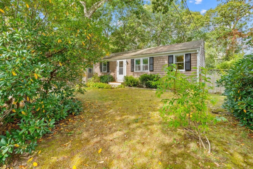 Envision a blank canvas awaiting your personal touch. With an - Beach Home for sale in West Yarmouth, Massachusetts on Beachhouse.com