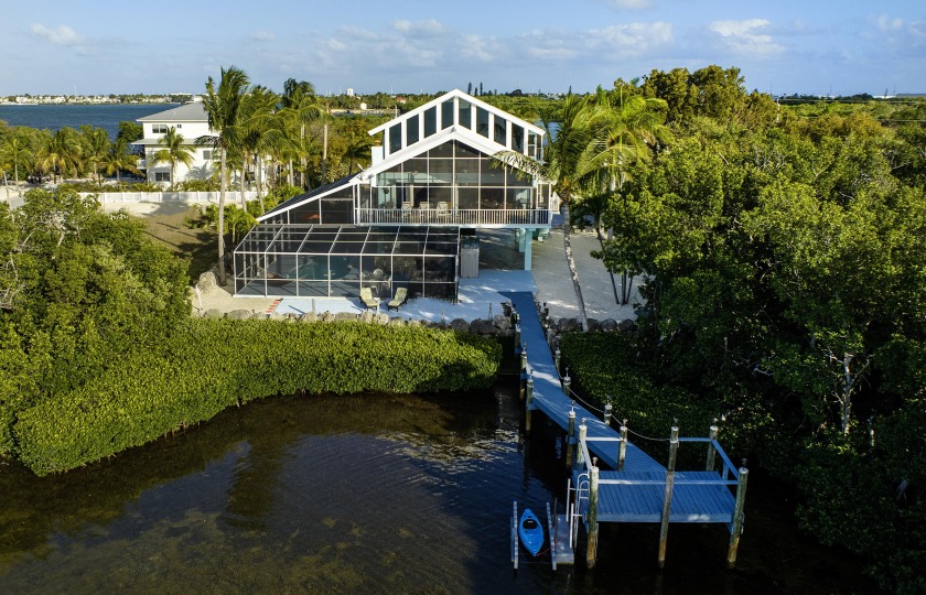 Indulge in views that take your breathe away year-round. This - Beach Home for sale in Marathon, Florida on Beachhouse.com