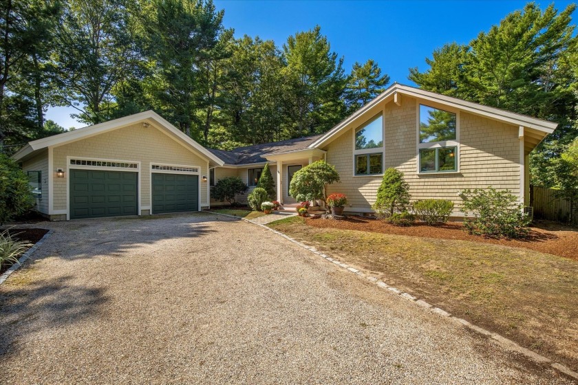 This contemporary 3-bedroom, 3-bath home offers the perfect - Beach Home for sale in Mashpee, Massachusetts on Beachhouse.com