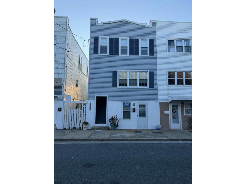 Property sold in As Is condition. Great Investment Opportunity - Beach Townhome/Townhouse for sale in Atlantic City, New Jersey on Beachhouse.com
