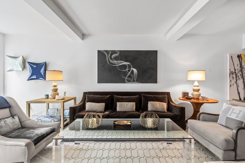 737 Park Ave 9A - Beach Apartment for sale in New York, New York on Beachhouse.com