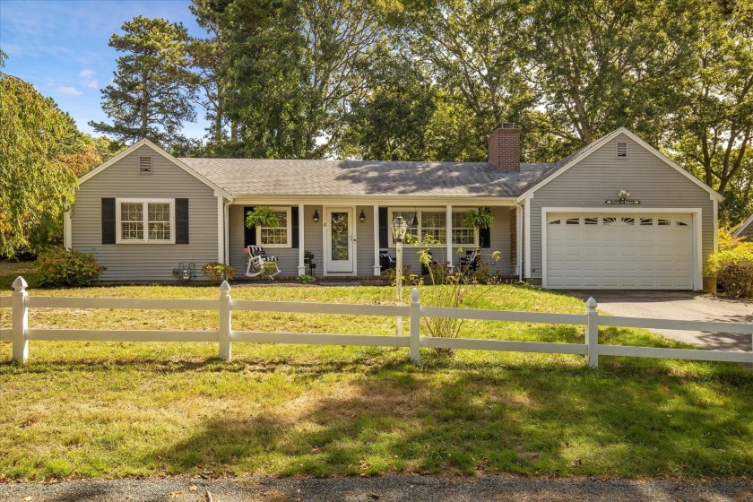 Welcome to 4 Ebb Road, a charming Cape Cod home with deeded - Beach Home for sale in Yarmouth Port, Massachusetts on Beachhouse.com
