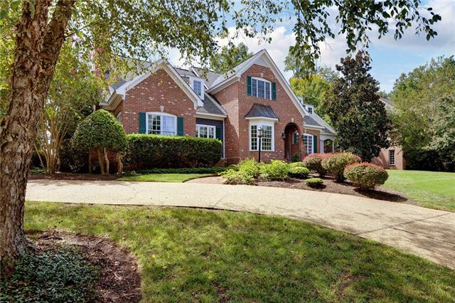 A charming Southern Living golf front brick home! Utilizing its - Beach Home for sale in Williamsburg, Virginia on Beachhouse.com