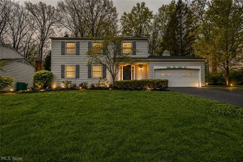 Spacious, move-in ready 5-bedroom colonial set on a beautiful - Beach Home for sale in Mentor, Ohio on Beachhouse.com