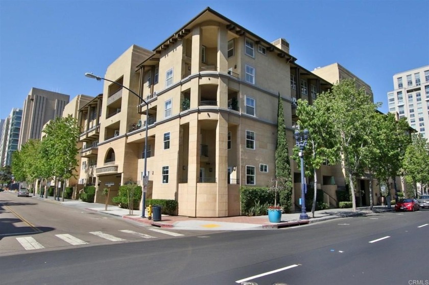 Stunning City and Water Views in this Spacious Loft-Style - Beach Condo for sale in San Diego, California on Beachhouse.com