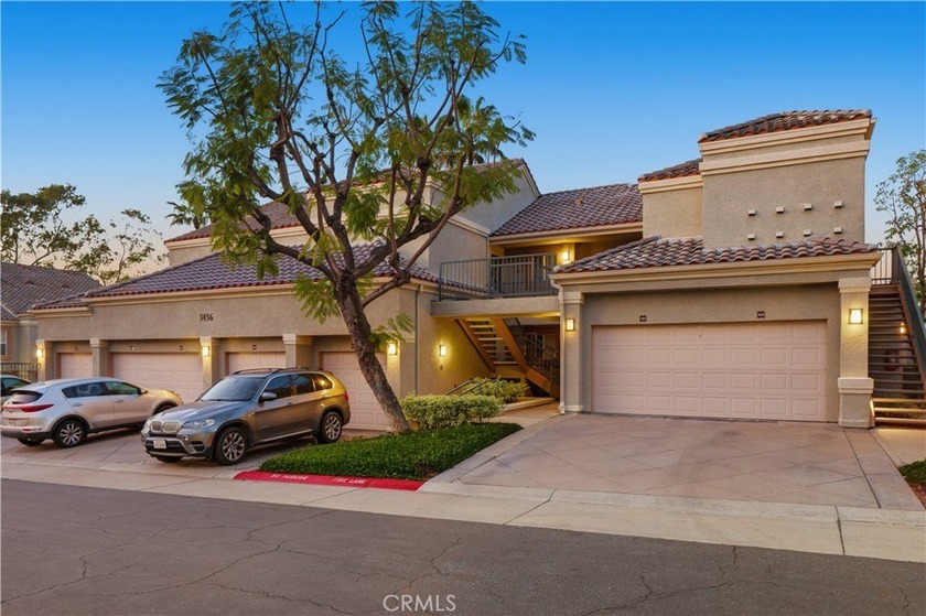 Welcome to this turn-key, recently upgraded top floor-condo - Beach Condo for sale in Long Beach, California on Beachhouse.com