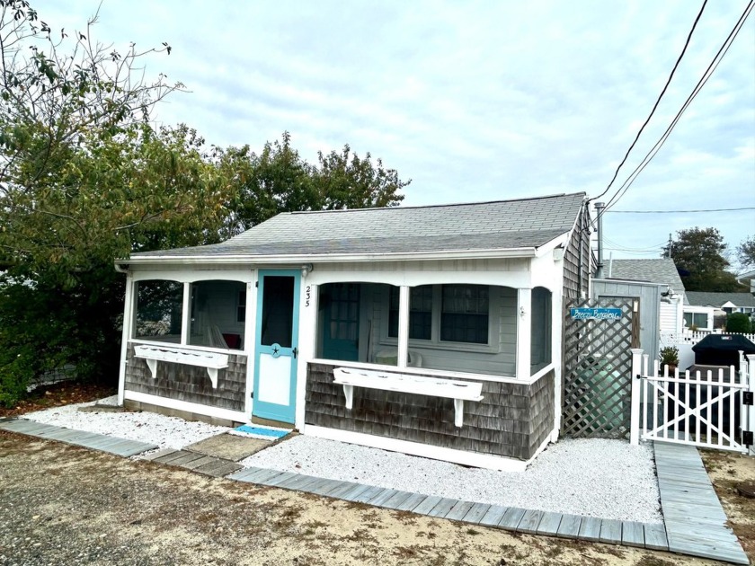 Motivated sellers, bring offers!!!! Welcome to 235 Rose & Crown - Beach Home for sale in Dennis Port, Massachusetts on Beachhouse.com