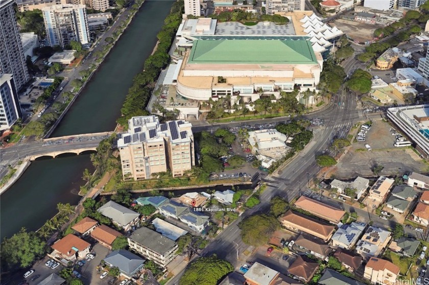 Excellent Location! Borders Makiki Stream!  5 units - 4-1 - Beach Lot for sale in Honolulu, Hawaii on Beachhouse.com