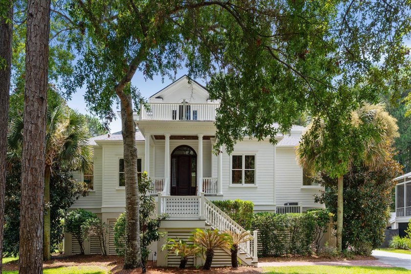 This impeccably cared-for and thoughtfully upgraded four-bedroom - Beach Home for sale in Mount Pleasant, South Carolina on Beachhouse.com