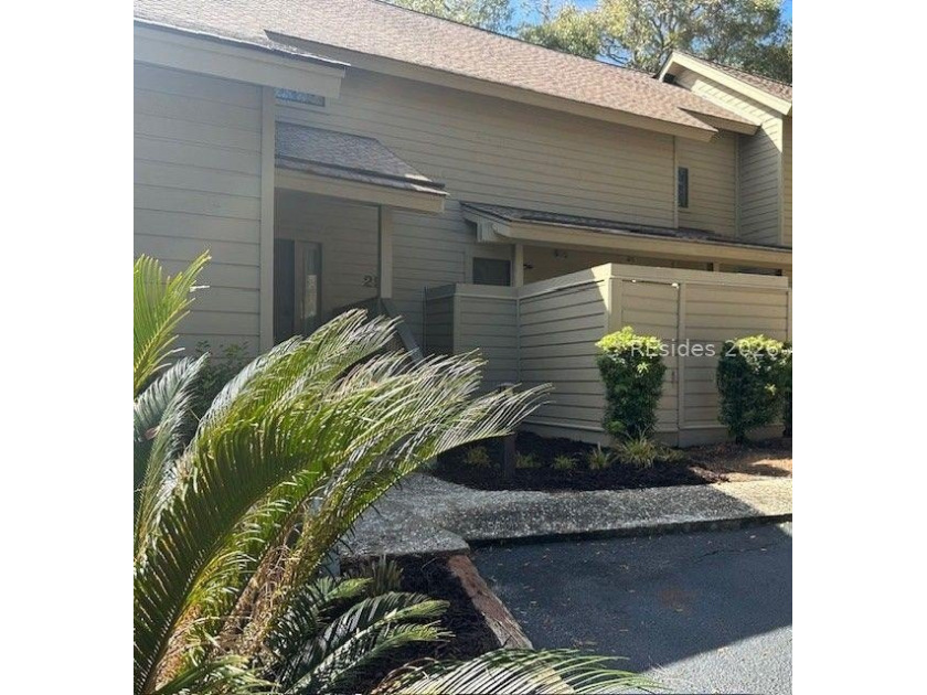 Fabulous Golf & Beachside Villa in Palmetto Dunes!  This 3 - Beach Condo for sale in Hilton Head Island, South Carolina on Beachhouse.com