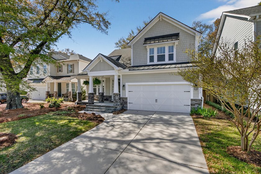 Welcome to this stunning 4-bedroom, 3.5-bath home located in the - Beach Home for sale in Mount Pleasant, South Carolina on Beachhouse.com