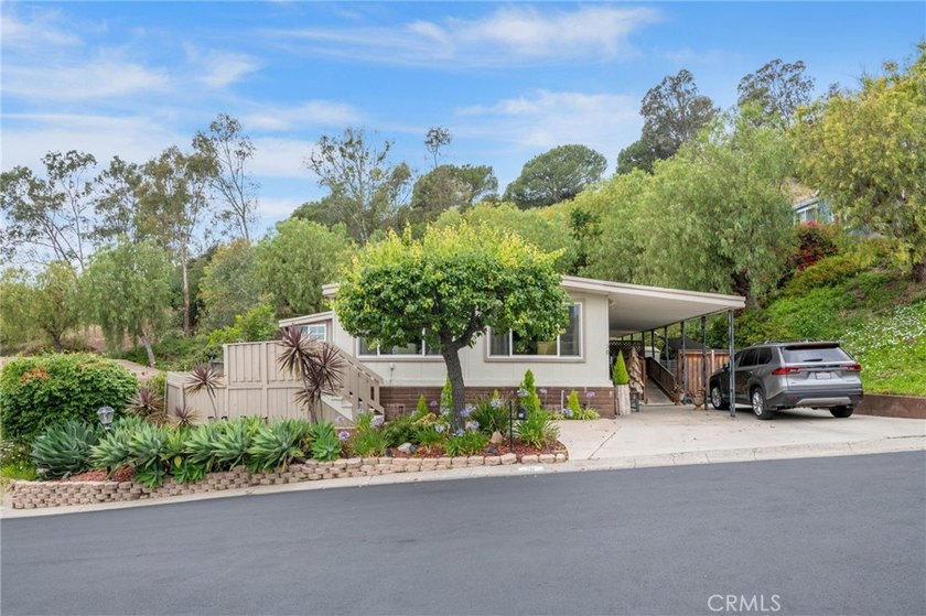 A RARITY you must see! Nestled near the top of the hill in the - Beach Home for sale in San Juan Capistrano, California on Beachhouse.com