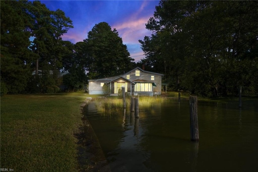 Don't miss this waterfront home with deep-water access - Beach Home for sale in Portsmouth, Virginia on Beachhouse.com