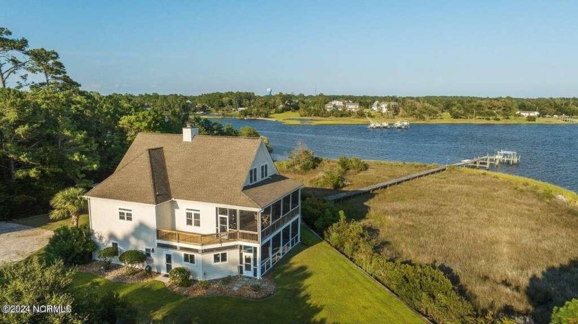 Looking for a secluded get-a-way?  Here's the perfect dream home - Beach Home for sale in Peletier, North Carolina on Beachhouse.com