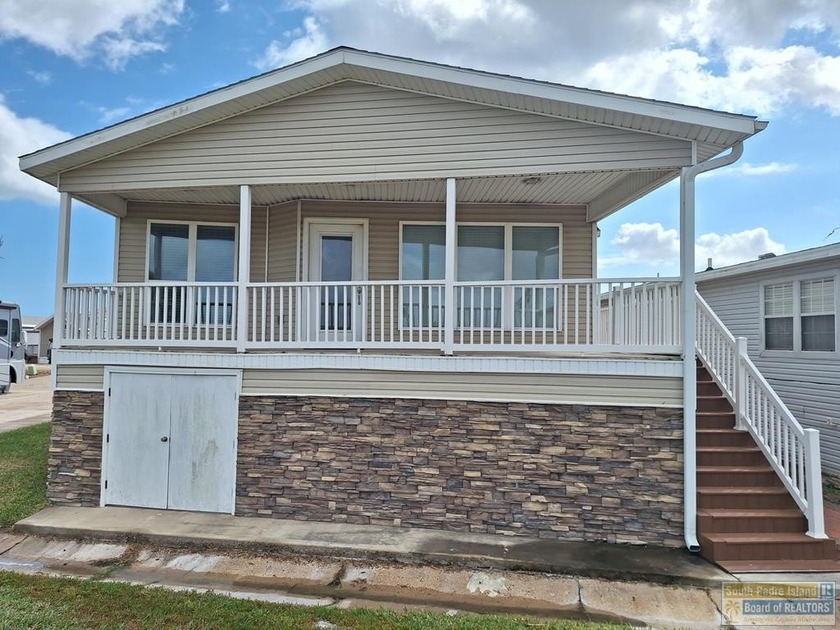 Beautiful custom home located on the resort golf course. Great - Beach Home for sale in Port Isabel, Texas on Beachhouse.com