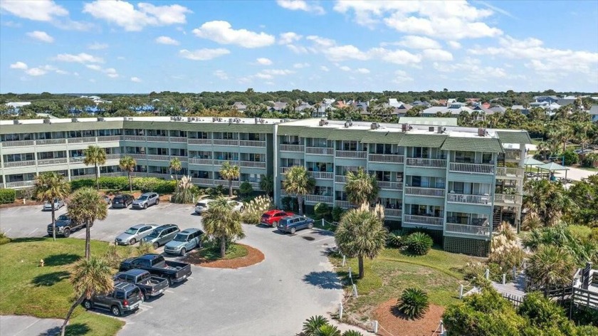 STUNNING OCEAN VIEWS! 102 Sea cabin is situated in one of the - Beach Home for sale in Isle of Palms, South Carolina on Beachhouse.com