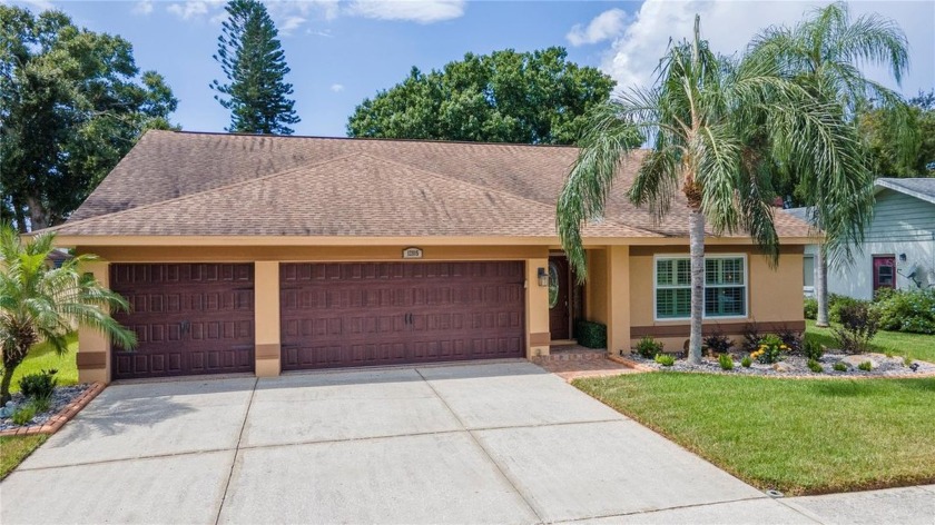 PRICE REDUCED! This move in ready 3 bedroom 2 bath home in - Beach Home for sale in Riverview, Florida on Beachhouse.com