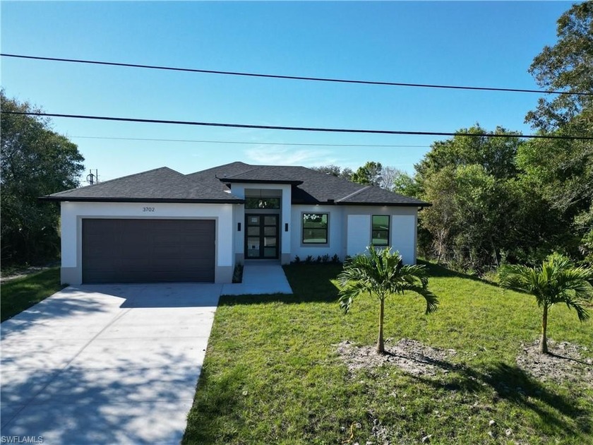 Beautiful new construction home offering 3 bedrooms, 2.5 - Beach Home for sale in Lehigh Acres, Florida on Beachhouse.com