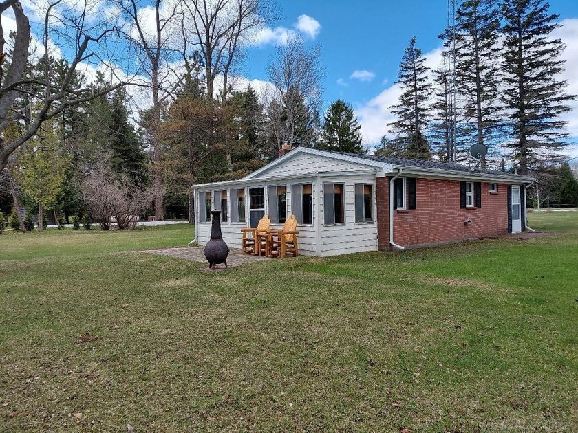 Charming Lake Huron cottage with calming, captivating water - Beach Home for sale in Palms, Michigan on Beachhouse.com