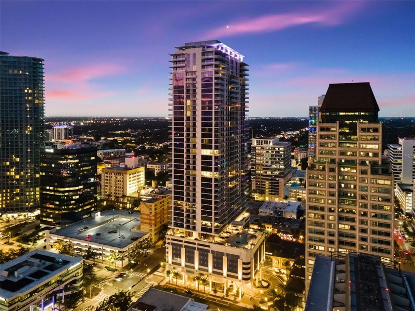 Live the high life--literally. Perched on the 23rd floor of the - Beach Condo for sale in St. Petersburg, Florida on Beachhouse.com