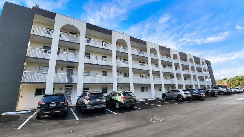 Just steps from the beach with your own direct access to the - Beach Condo for sale in Pompano Beach, Florida on Beachhouse.com