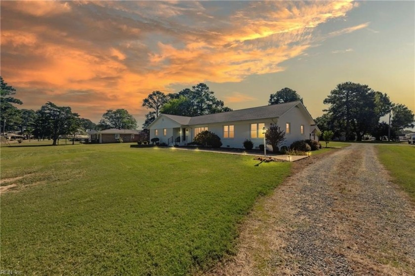 Welcome to this beautifully updated four-bedroom, 2.5-bathroom - Beach Home for sale in Deltaville, Virginia on Beachhouse.com