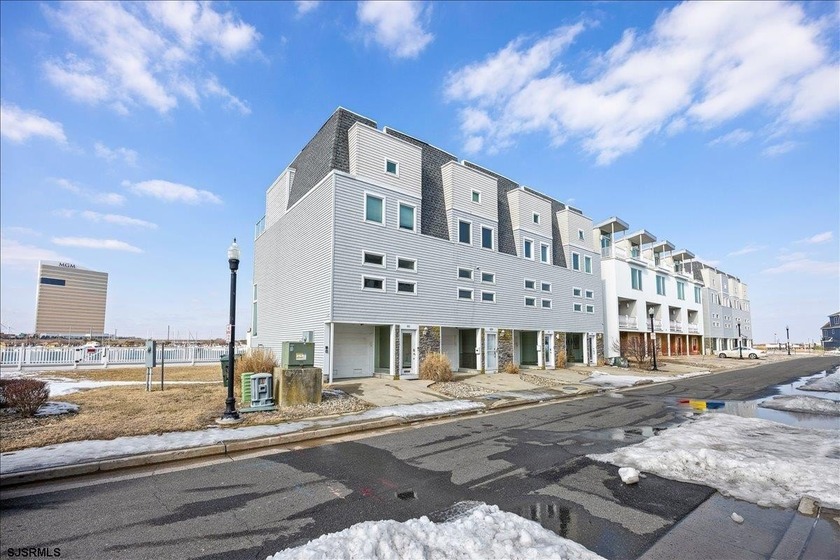 Welcome to this stunning 3-bedroom, 3.5-bath modern bayfront - Beach Home for sale in Atlantic City, New Jersey on Beachhouse.com