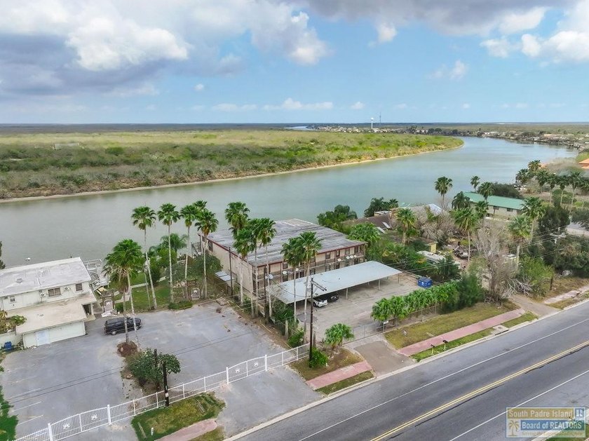 Enjoy waterfront living in this 2-bedroom, 2-bath condo in Rio - Beach Condo for sale in Rio Hondo, Texas on Beachhouse.com