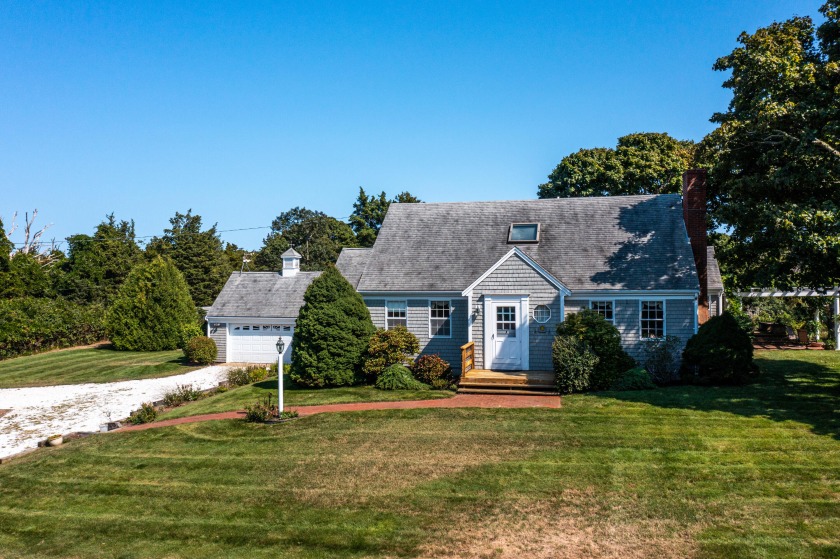 Discover a rare find on Cape Cod when you see this expansive 4 - Beach Home for sale in Eastham, Massachusetts on Beachhouse.com